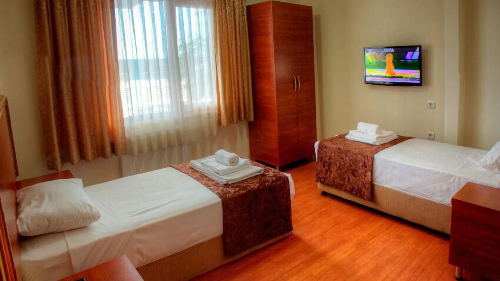 Hotel Real Life Estambul 2*,  Turquía