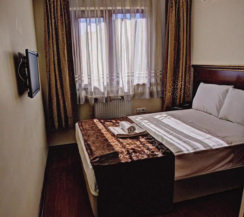 **  Hotel Real Life Estambul Turquía