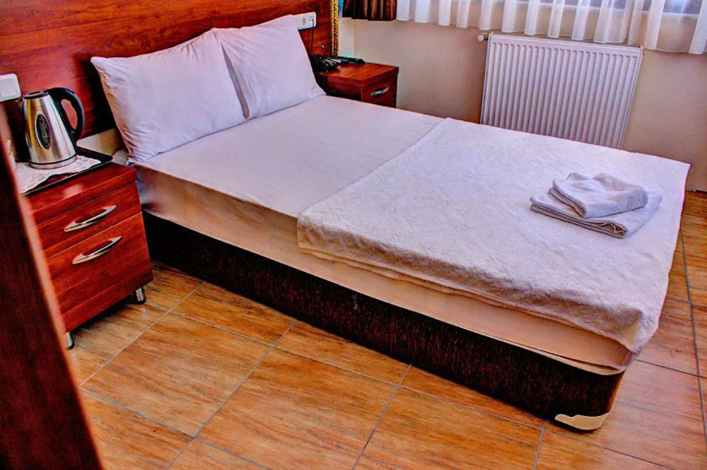 Hotel Real Life Estambul 2*,